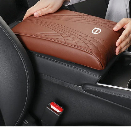 HOT SALE 45% OFF🔻 Car Armrest Cover Height Pad [Universal Fitment]